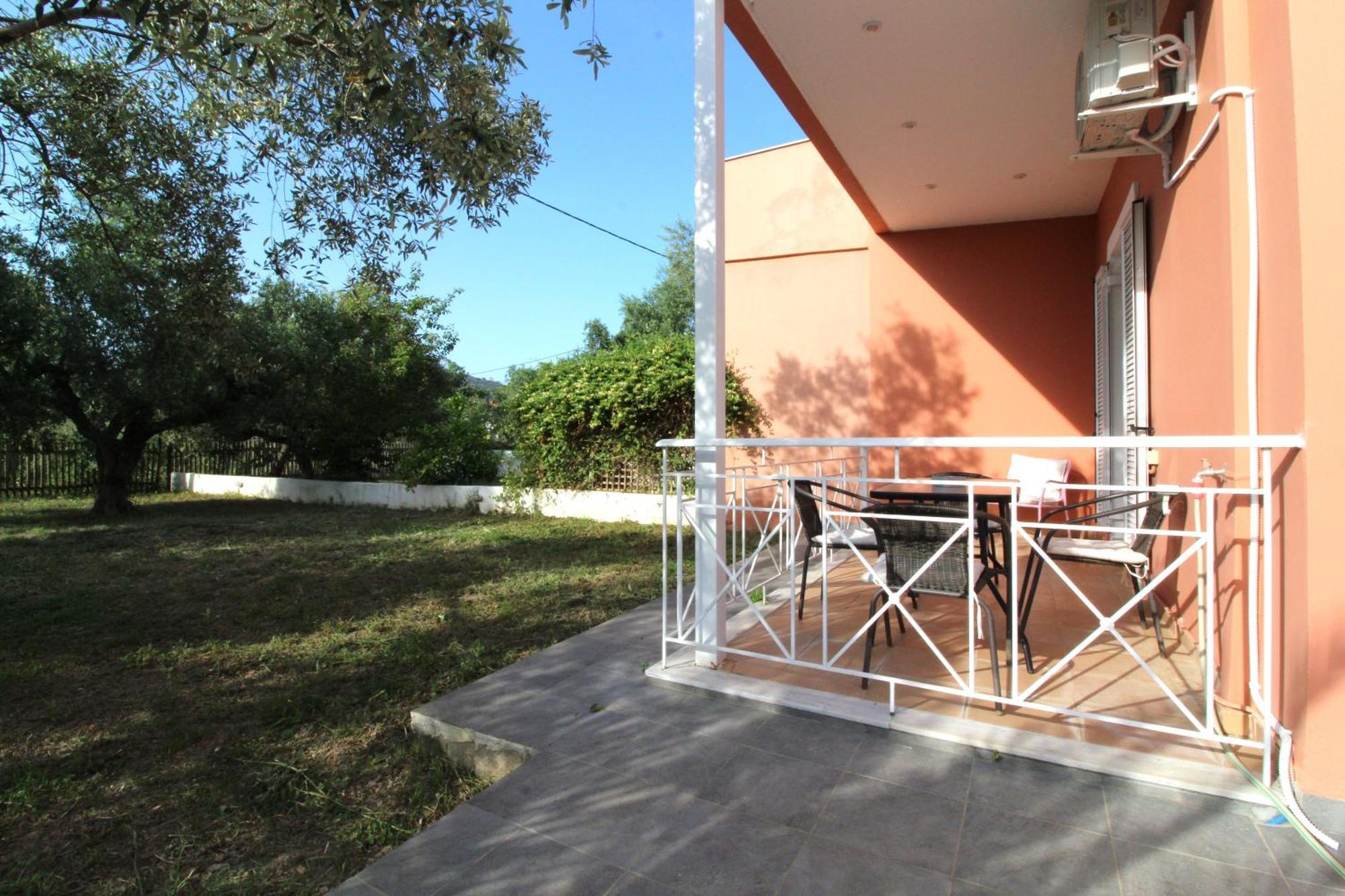 Laconian Collection Mavrovouni Beach House Gythio Exterior foto