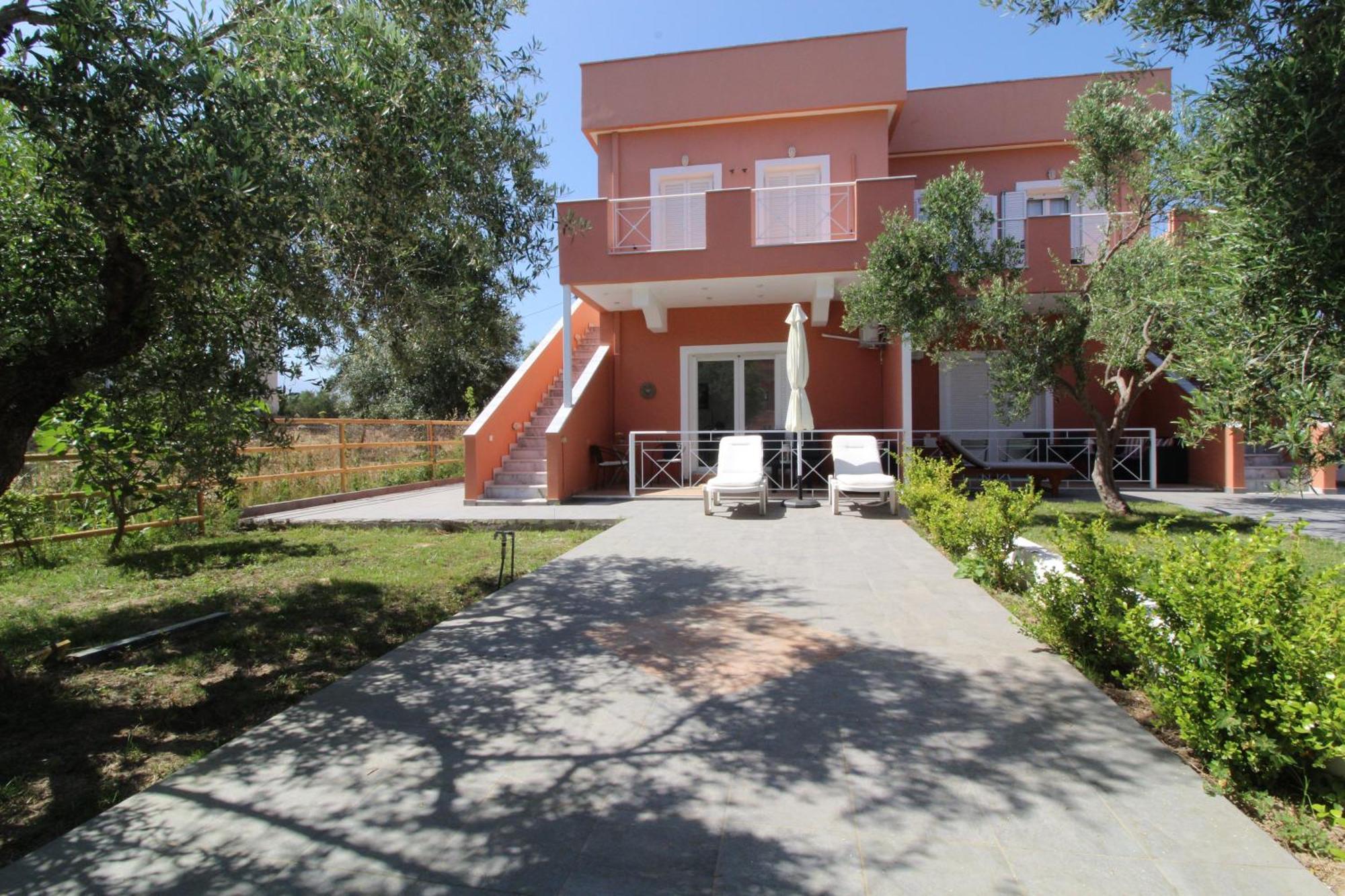 Laconian Collection Mavrovouni Beach House Gythio Exterior foto