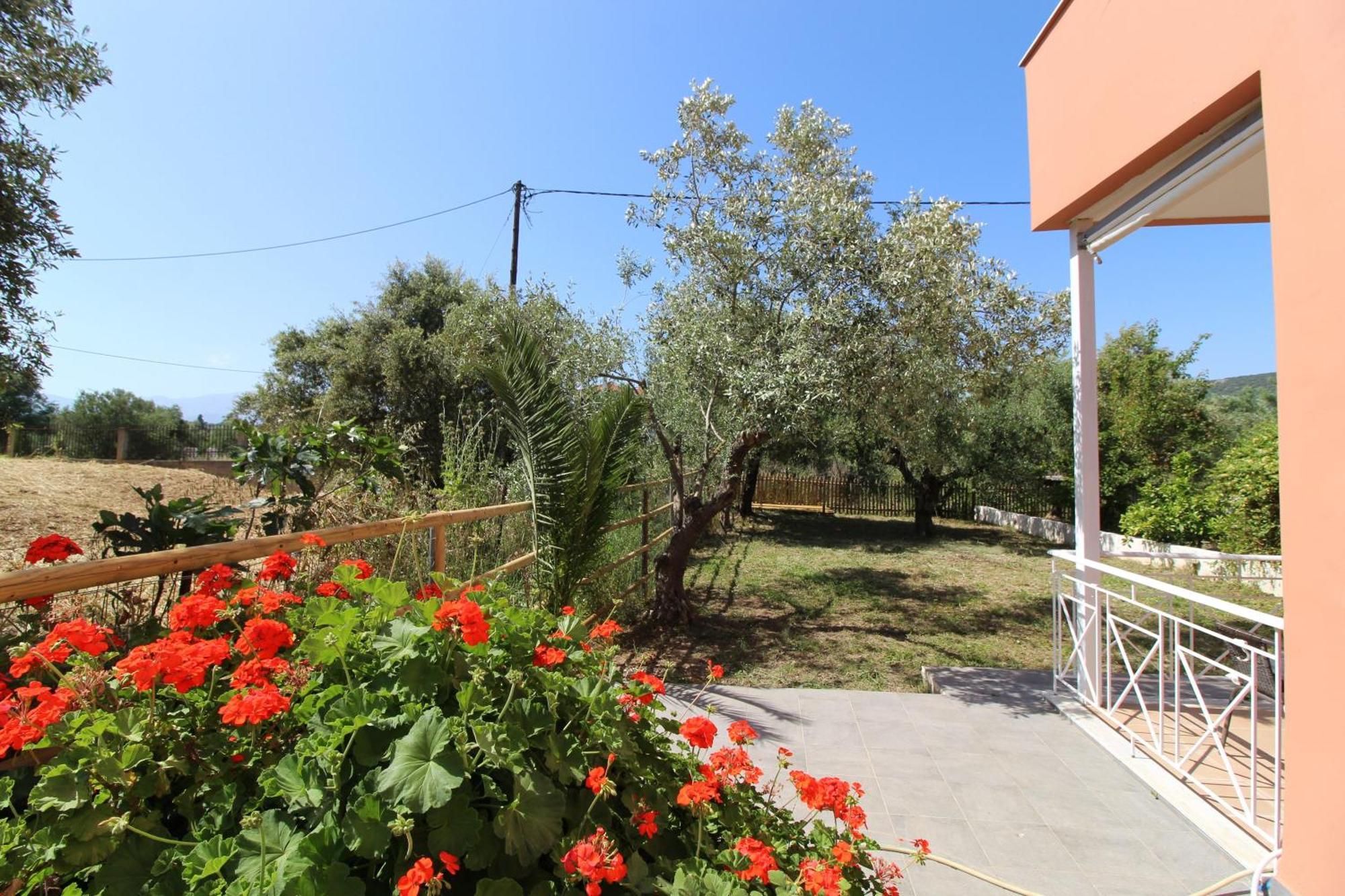 Laconian Collection Mavrovouni Beach House Gythio Exterior foto