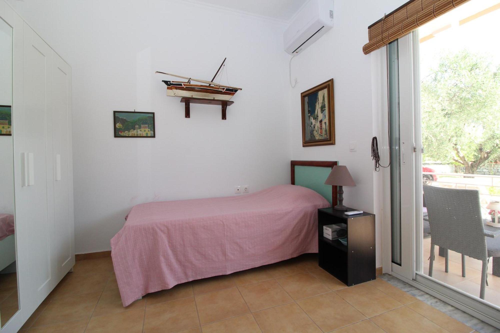 Laconian Collection Mavrovouni Beach House Gythio Exterior foto