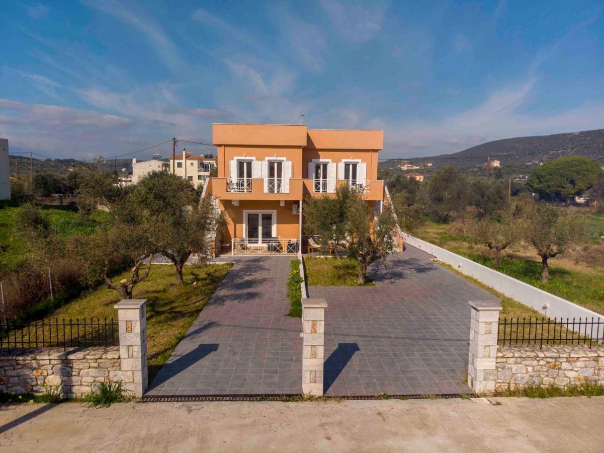 Laconian Collection Mavrovouni Beach House Gythio Exterior foto