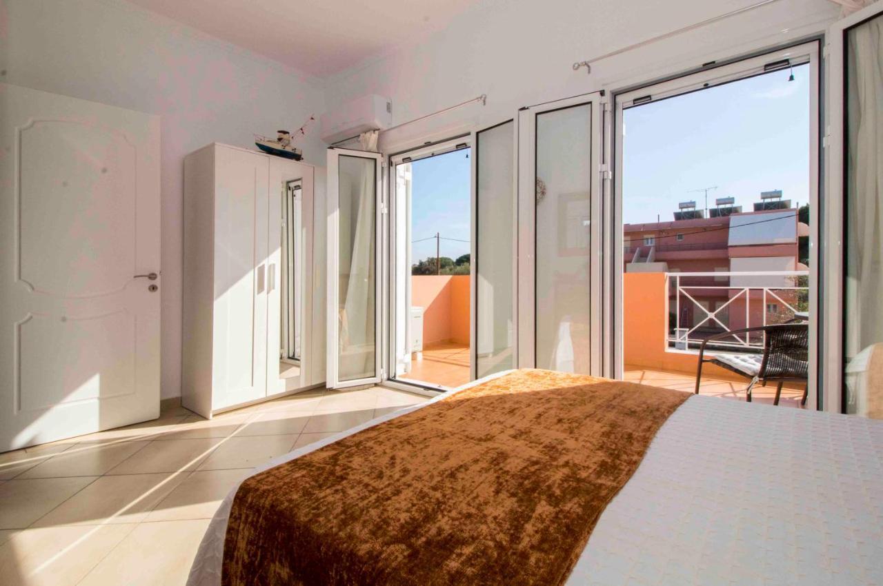 Laconian Collection Mavrovouni Beach House Gythio Exterior foto
