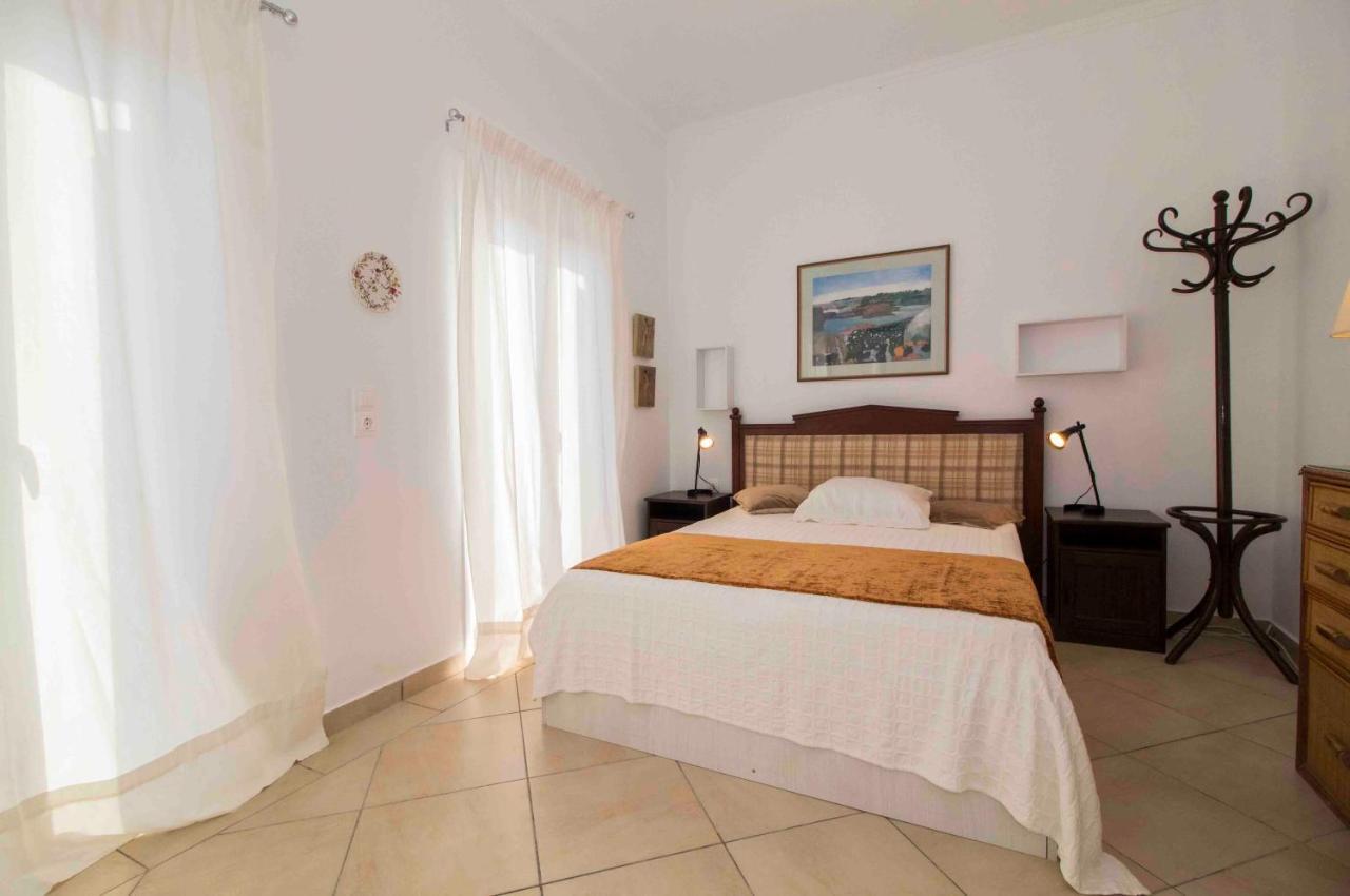 Laconian Collection Mavrovouni Beach House Gythio Exterior foto