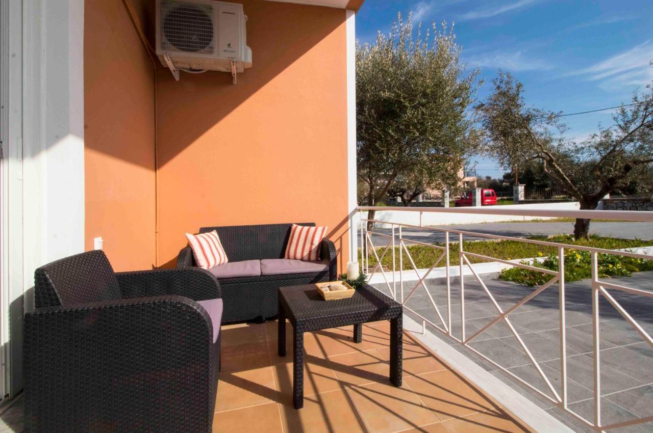 Laconian Collection Mavrovouni Beach House Gythio Exterior foto